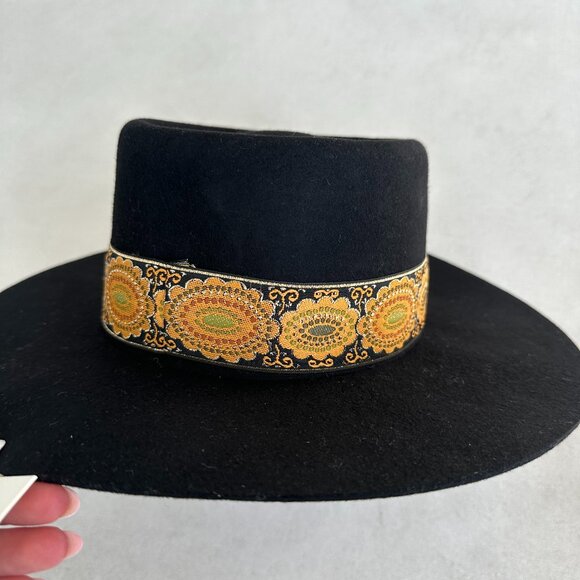 NWT Lack Of Color The Lolita Wool Felt Boater Hat Black w/ Gold Ribbon Band main image 9
